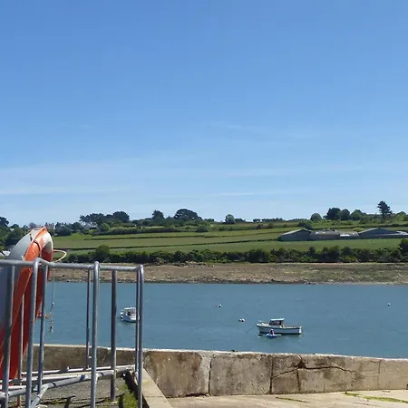 Home, Port Blanc-penvénan Penvénan
